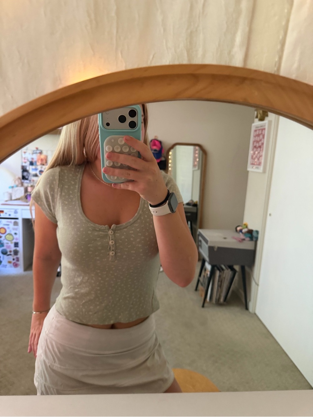 brandy melville zelly flower top